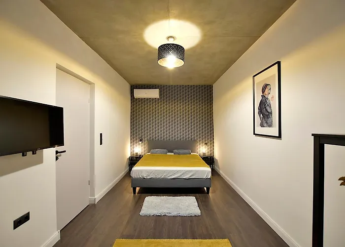 New Faces Design In Downtown Appartement