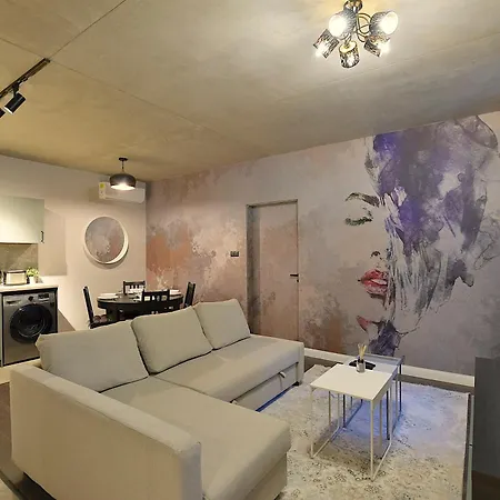 New Faces Design In Downtown 布达佩斯
